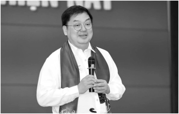 Điềm báo ông Hoàng Nam Tiến sẽ mất, vậy mà chẳng ai để ý nhận ra: “Chính miệng ông đã thốt ra những lời đó, tiên tri quá chuẩn”