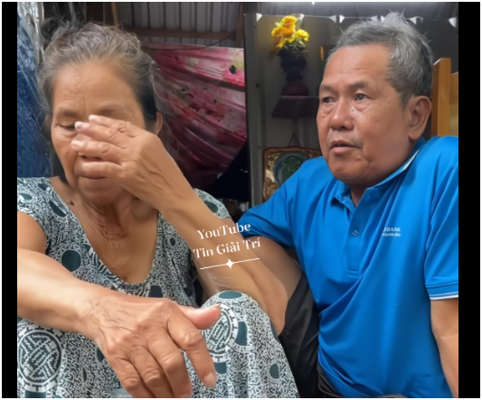 Chú Minh và cô Giao bật khóc xin lỗi CĐM: “Chúng tôi đã biết lỗi, sẽ tự xây nhà, không cần ai giúp nữa”
