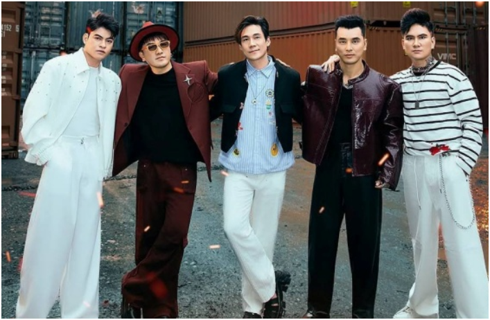 Vạ:ch tr:ần chi:êu tr:ò của Ưng Hoàng Phúc và Khánh Phương sau khi bị phát hiện logo nh:à c::ái trong MV: “Quá là tinh vi, xem thường IQ của khán giả mà”