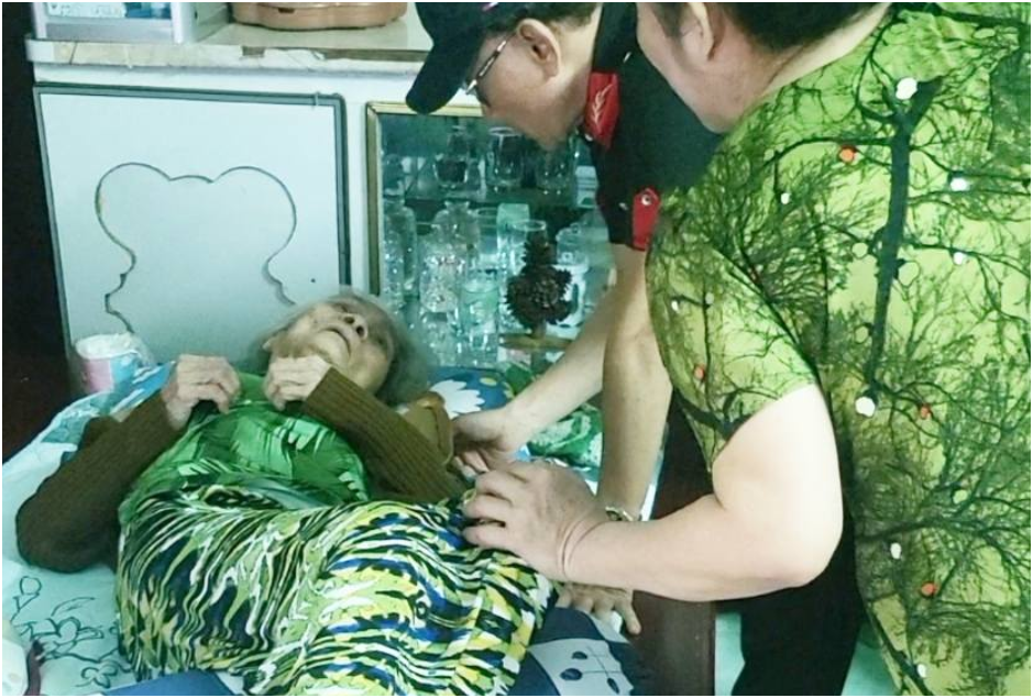 Xót quá, con trai thừa nhận vẫn chưa thông báo cho mẹ của NS Thương Tín về sự r:a đ:i của ông: ‘Không dám nói luôn’