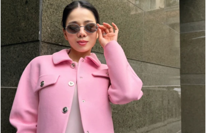 Lệ Quyên l:ộ dấu hiệu tinh thần bất ổn, không thể kìm chế cảm xúc khi vă:ng t:ục vô tội vạ: “Một ca sĩ chuyên nghiệp, không ai làm thế cả”