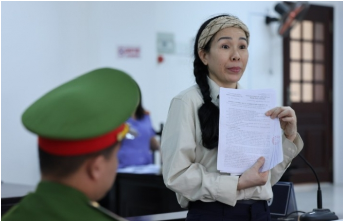 Phiên xét xử liên quan đến bà Nguyễn Phương Hằng: B:ị c:áo Lan Đinh giải thích lý do lên tiếng kêu oan