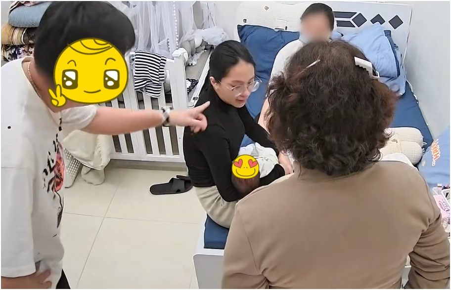 Em dâu Phương Oanh cười tươi ngày ra tòa ly hôn: “Xin nhường lại phước phần cho chị nào muốn vào gia đình đó”