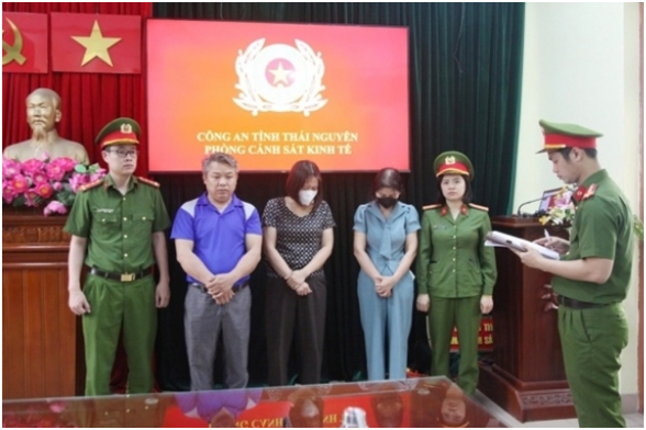 Sốc với số tiền mà ‘ông chú kỹ tính’ Nguyễn Văn Thành đã chi cho hiệu trưởng và kế toán để tuồn lợn bệnh vào trường mầm non: Ăn chia ghê thật chứ!