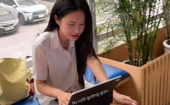Xót xa: Doãn Hải My xuất hiện với nụ cười gượng gạo và ánh mắt cam chịu giữa drama chồng – “Nhìn mà thương quá!”