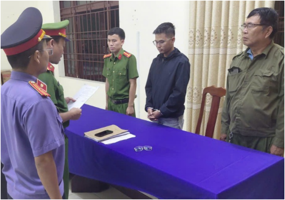 Kh:ởi t::ố tài xế vụ ch:á::y ô tô ở cây xăng khiến 2 người t:uvo*g: “Thôi xong thật rồi”