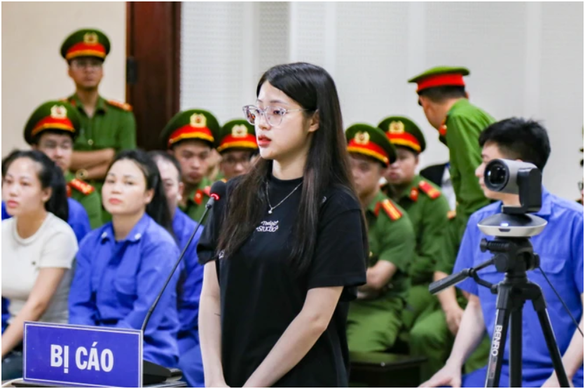 Đã rõ lý do bạn gái cảu Bùi Đình Khánh ra hầu tòa: Chuyến này đi xa thật rồi, đẹp mà tiếc quá
