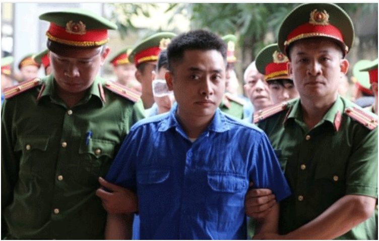 Thái độ cực khó tin của Bùi Đình Khánh với gia đình Nguyễn Đăng Khải tại phiên tòa: “Không ngờ lại lạnh đến thế”
