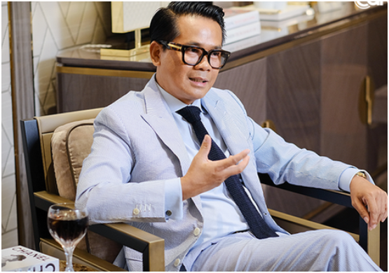 Rõ tình trạng hiện tại của NTK Thái Công: Sao đột nhiên xóa hết vậy, sợ hay sao?