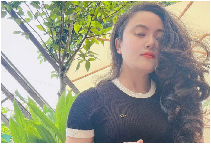 Đã rõ chân dung của vợ ca sĩ Long Nhật: Đẹp đến không ngờ, vẫn giữ được vóc dáng 18, chồng rất tự hào về vợ vì điều này