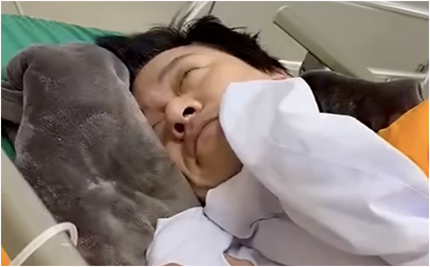 Hình ảnh mới nhất của Tuấn Hưng đang gây xôn xao: Rần rần luôn rồi, nhìn sợ thật đấy