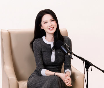 Ngọc Trinh: “Không có chồng con cũng được, tôi chỉ muốn sống tốt cuộc đời mình”