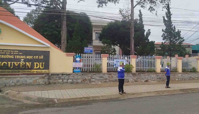 Xôn xao vụ nam sinh lớp 8 ở Lâm Đồng tự tử nghi liên quan bạo lực học đường: Những tình tiết được hé lộ khiến nhiều người không khỏi bàng hoàng